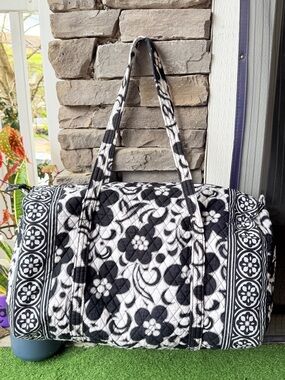 Vera Bradley Large Travel Duffel Bag "Night & Day" Floral Quilted Pattern